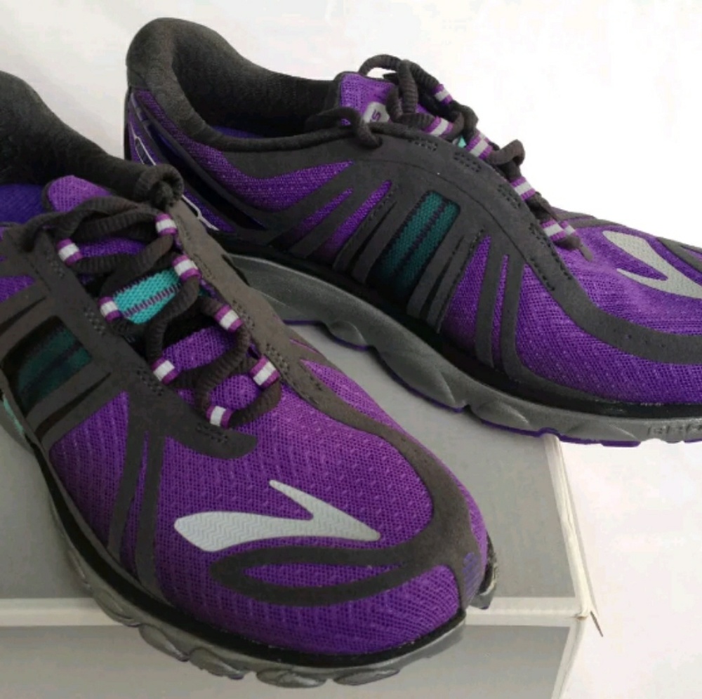 Brooks Pure Cadence 2 Brand New Size 11